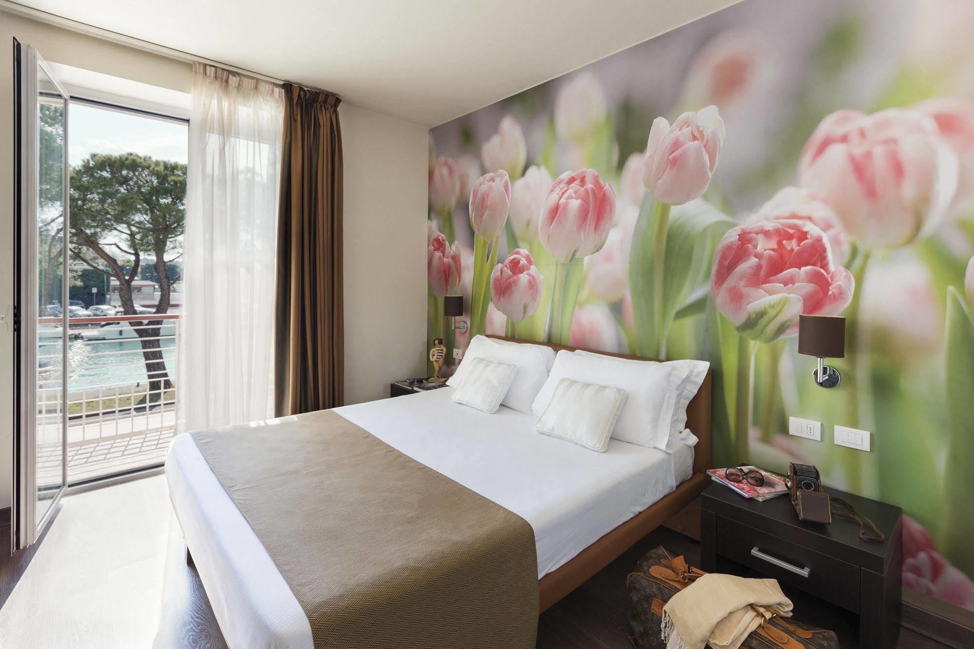 Hotel Acquadolce Peschiera del Garda Exterior foto