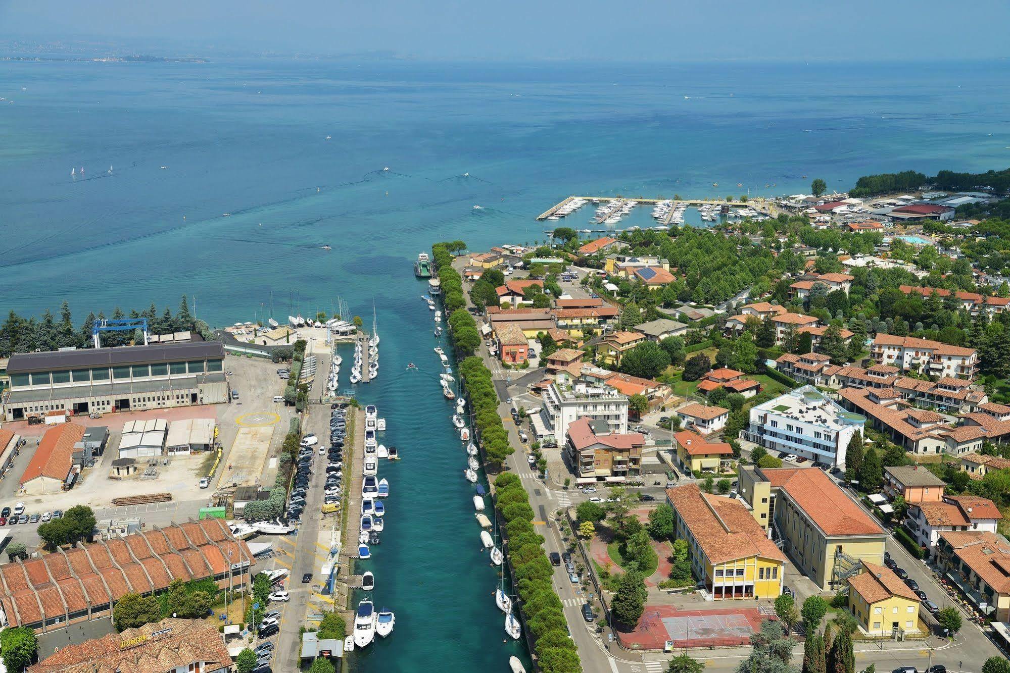 Hotel Acquadolce Peschiera del Garda Exterior foto