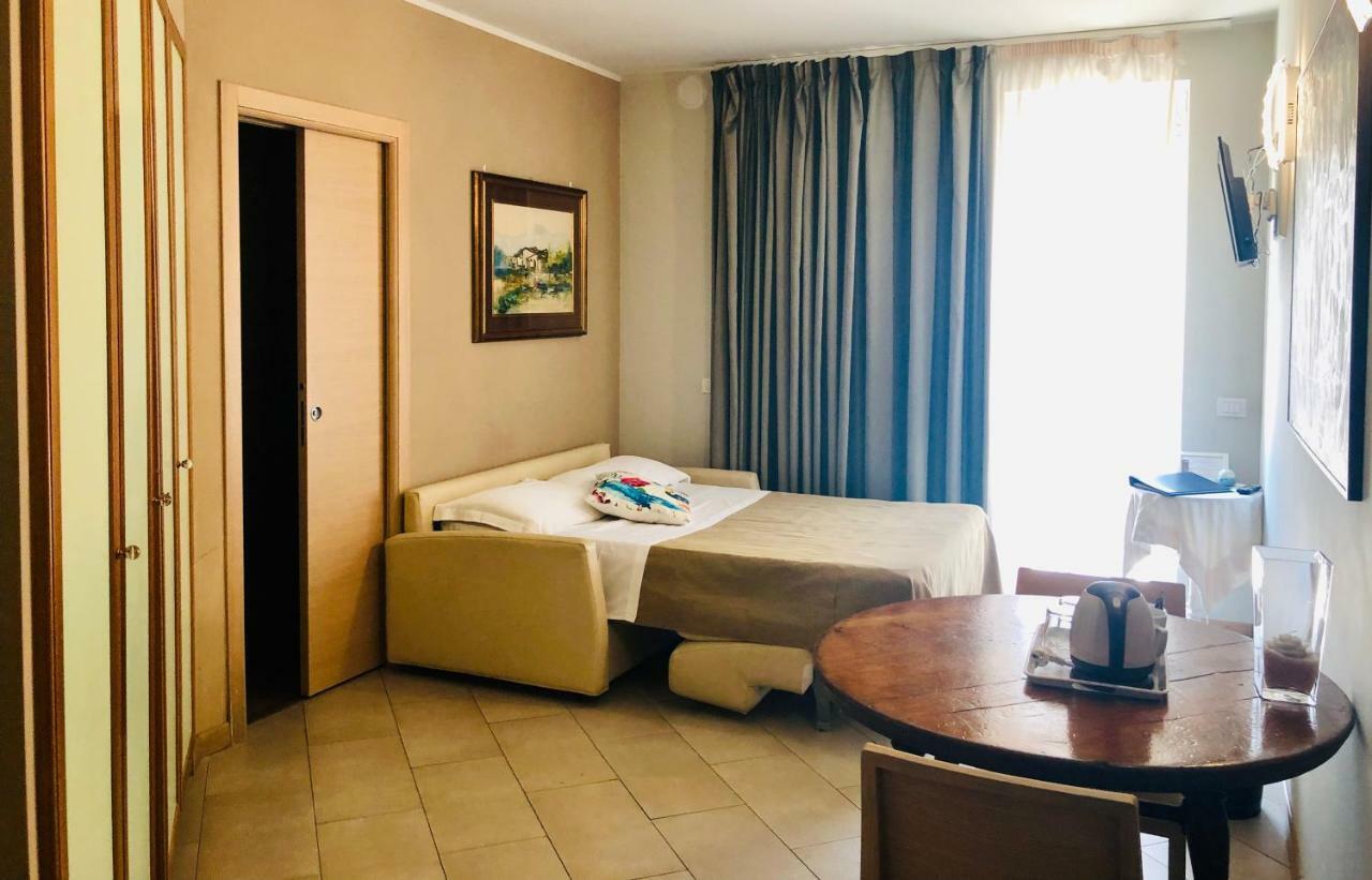 Hotel Acquadolce Peschiera del Garda Exterior foto